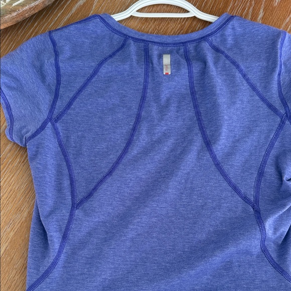 Zella Women's Short Sleeve V-Neck Tee - Blue - Picture 4 of 6